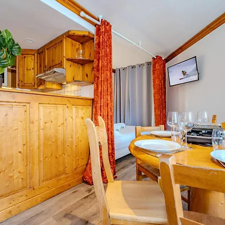 Mountain With Easy Slope Access Val Thorens